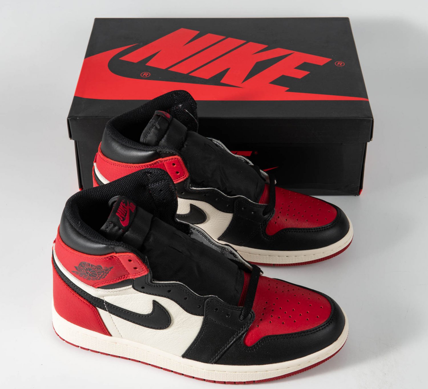 Jordan 1 Retro High Bred Toe