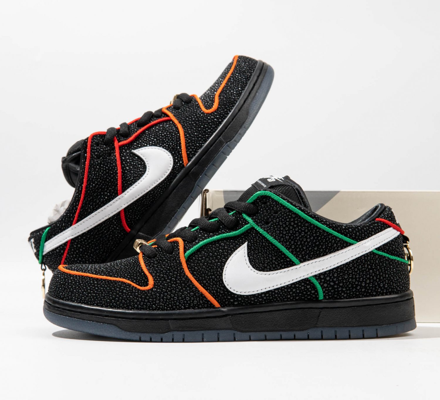 Nike SB Dunk LowBronx Girls Skate