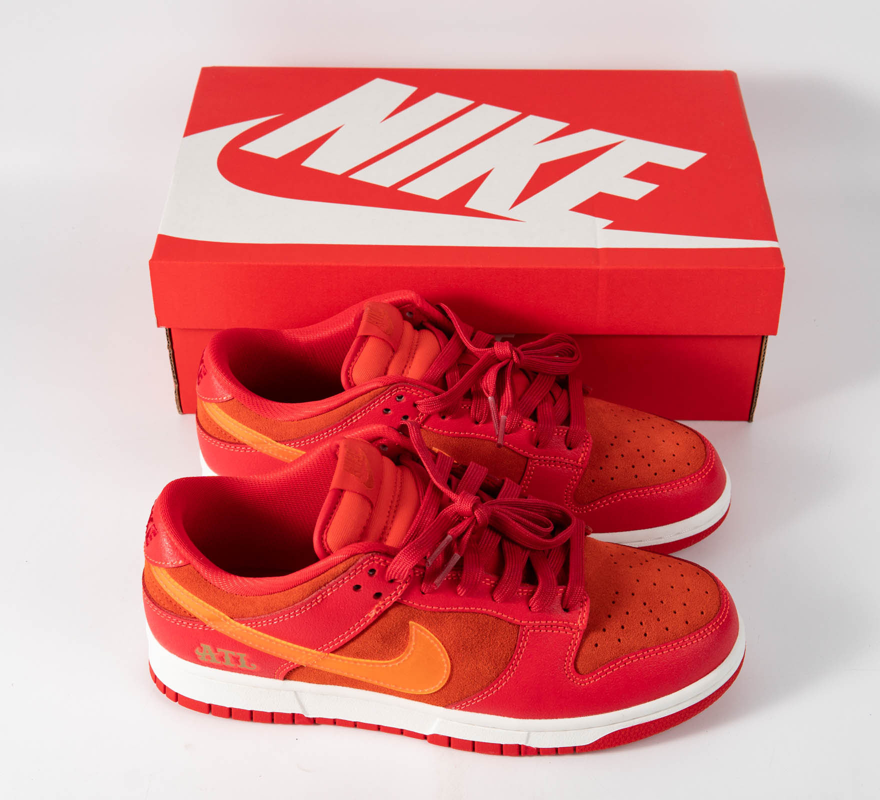Nike Dunk Low ATL