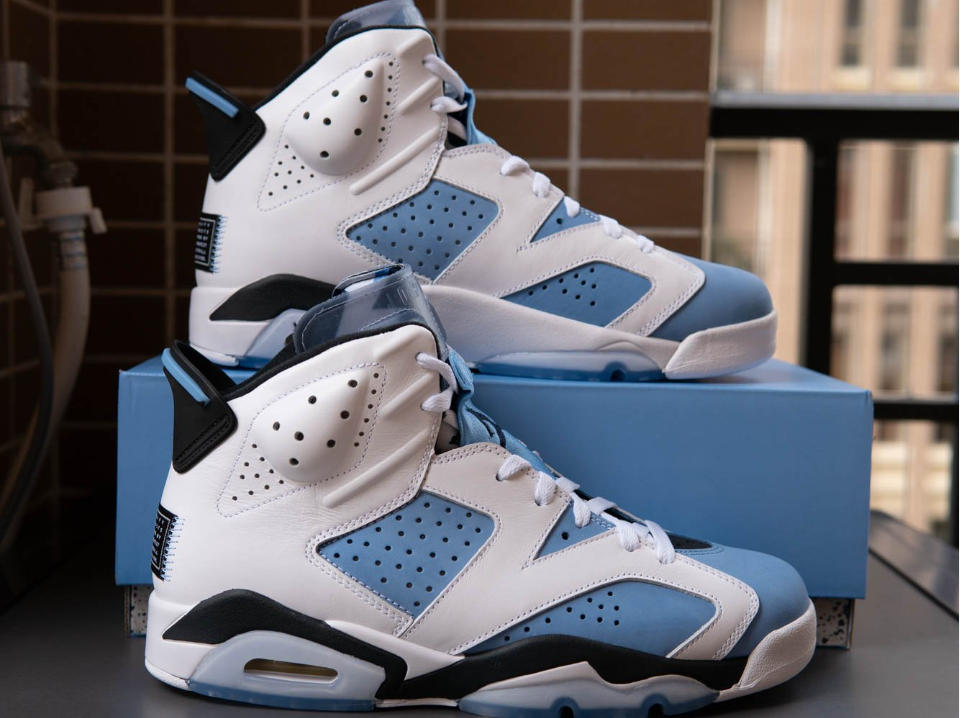 Jordan 6 UNC Blue