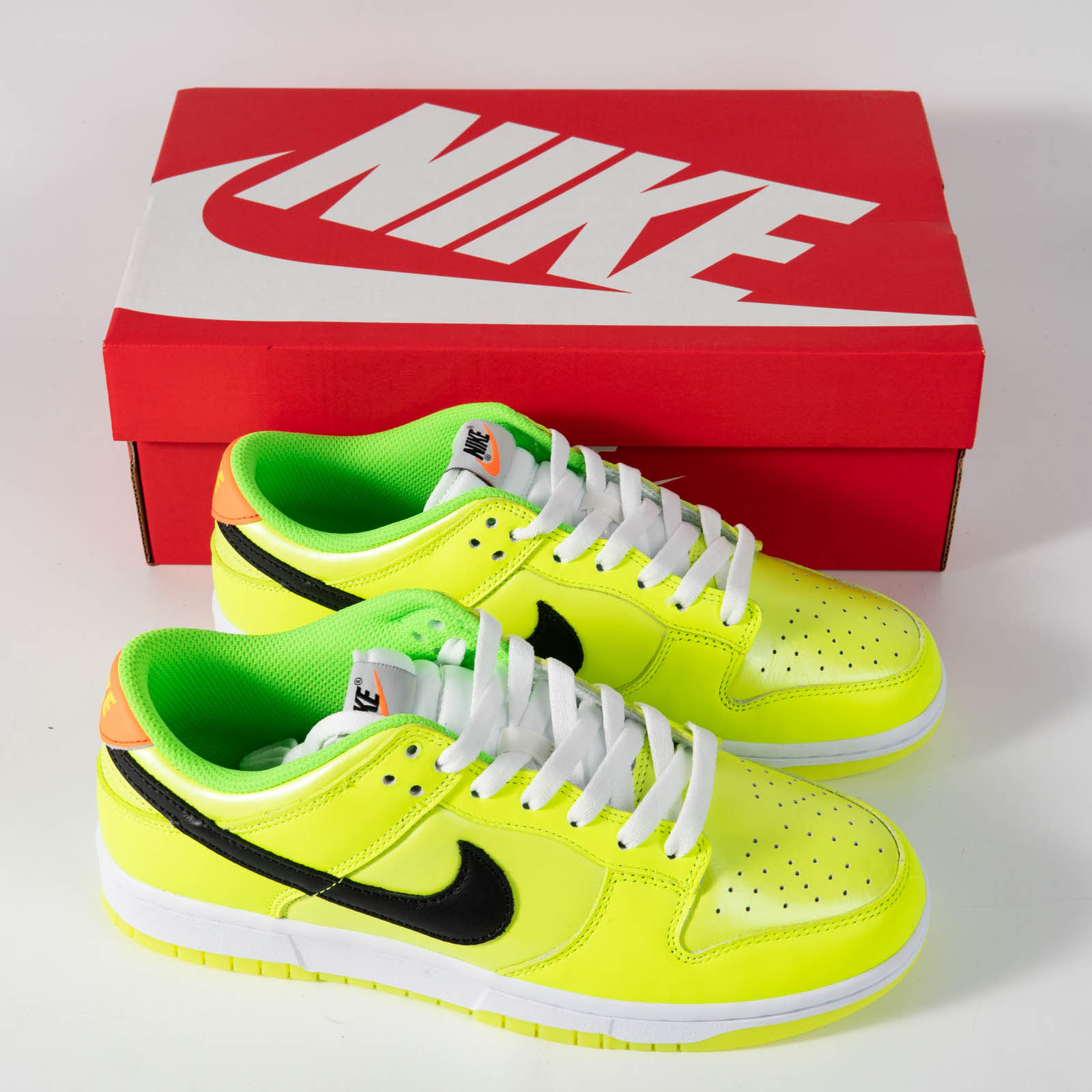 Nike Dunk Low Glow In The Dark