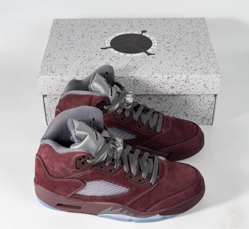 Jordan 5 Retro Burgundy 2023