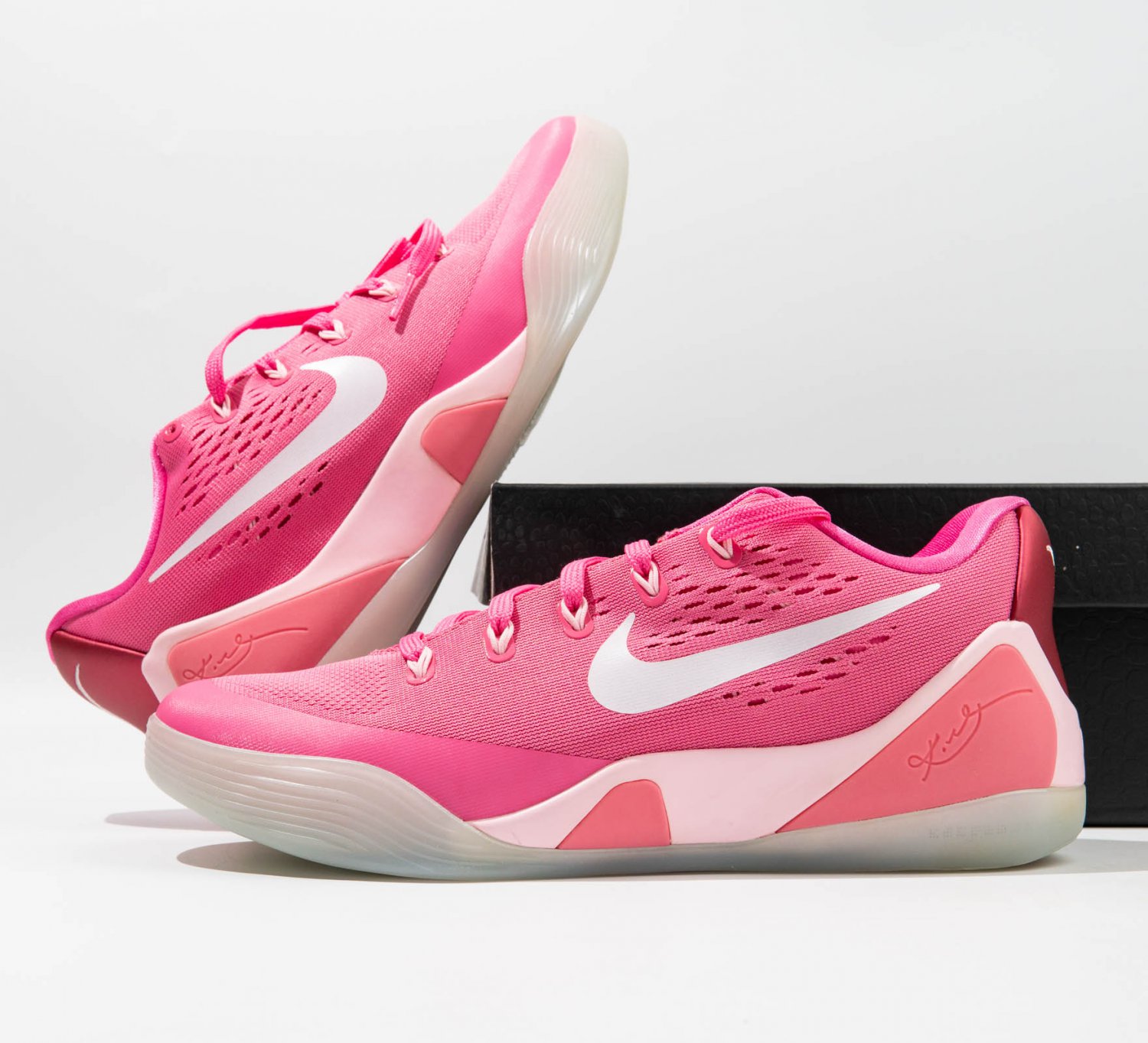 Nike Kobe 9 EM Low ProtroKay Yow Think Pink